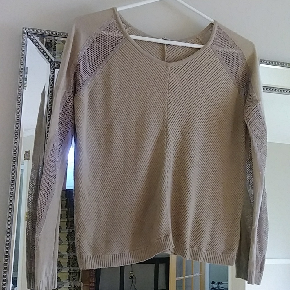 Y2K Guess top with mesh sleeves XS